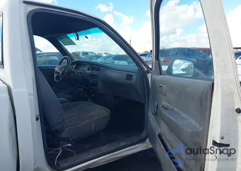 1996 Toyota T100 z USA, uszkodzony, nr VIN JT4JM11D1T0010458